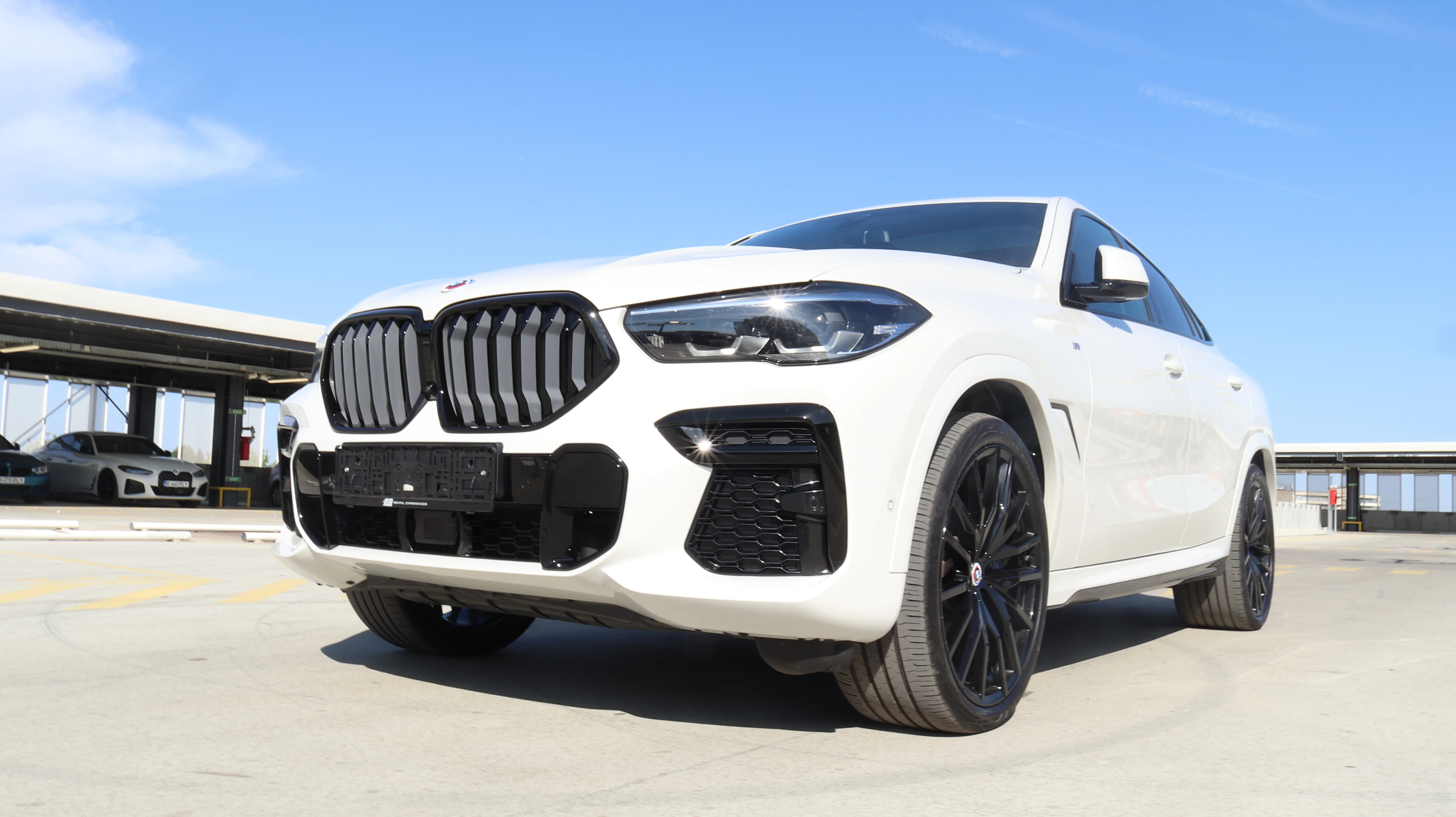 Inchiriaza BMW X6 M40i in Bucuresti 24/7 - 1 